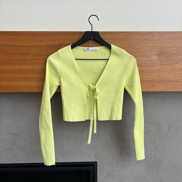 NWOT ZARA knit Cardigan with bow, Size S - Picture 4 of 14